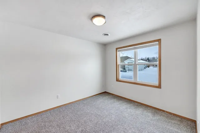 $349,900 | 1926 River Hill Court, Suamico, WI 54313