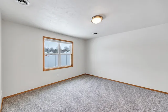 $349,900 | 1926 River Hill Court, Suamico, WI 54313