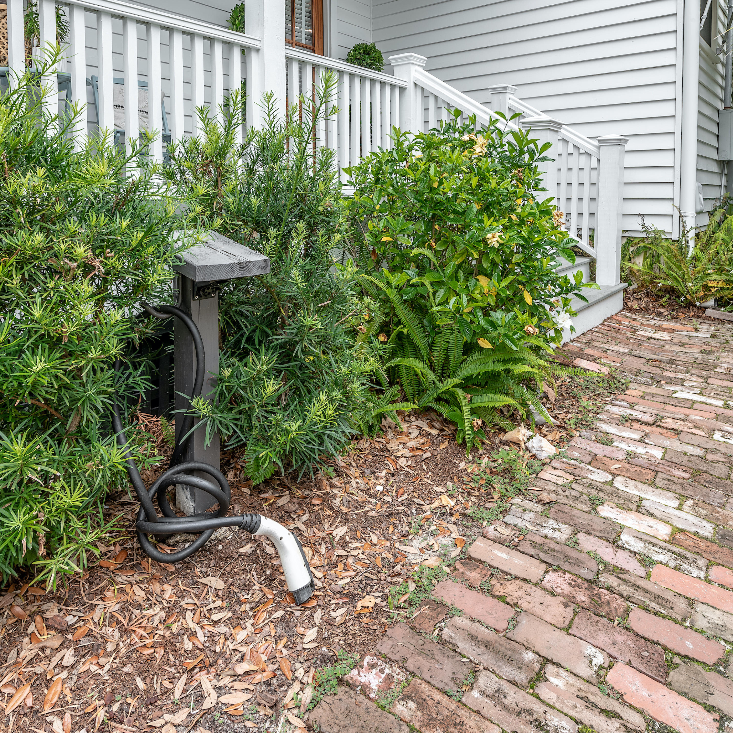 306 President Street Charleston, SC 29403 - Photo 23 of 23 charger