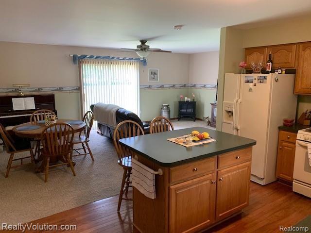 4052 Calkins Road Dryden, MI 48428 - Photo 8 of 37 IMG_7638.jpg