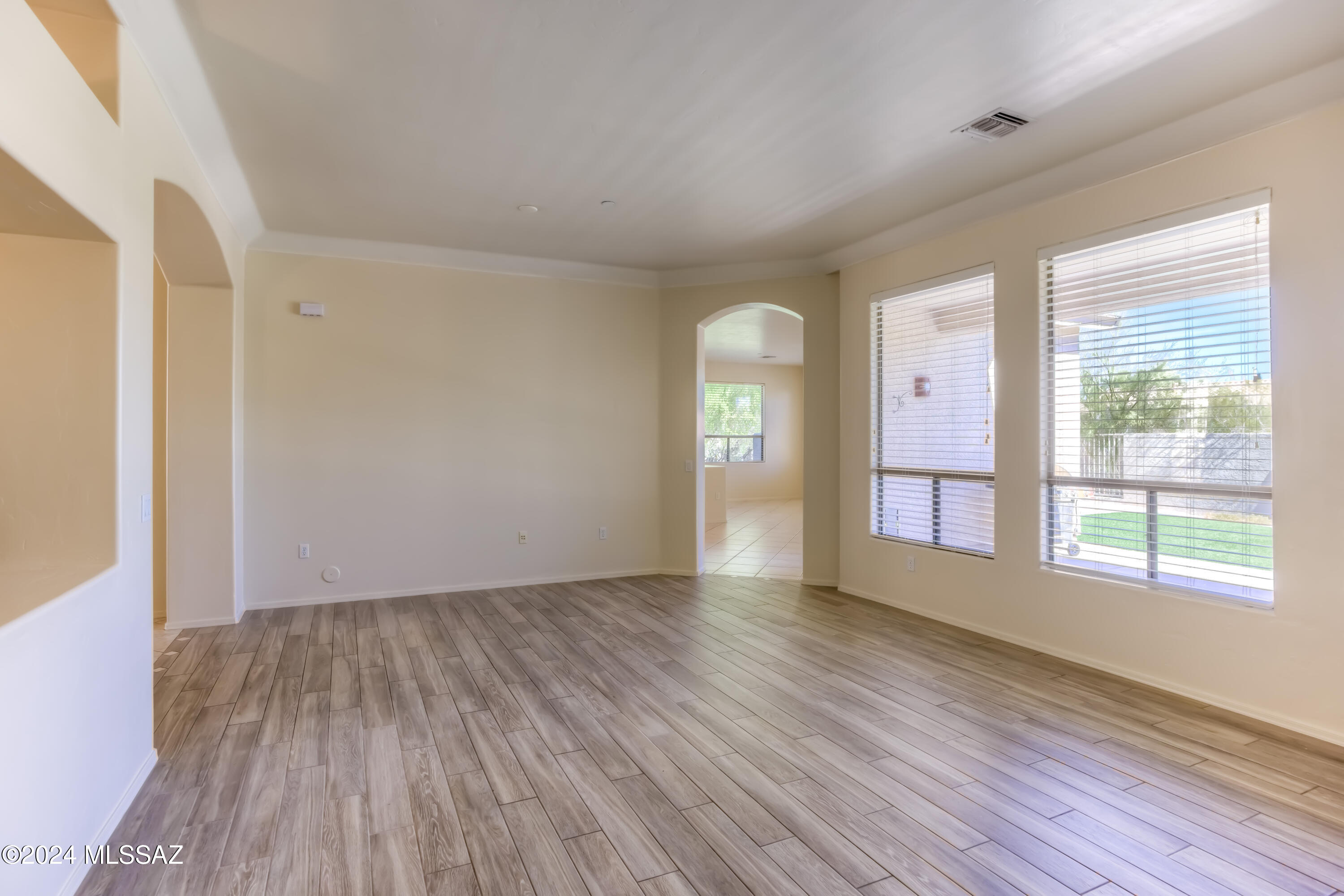 1588 West Copper Ridge Drive Tucson, AZ 85737 - Photo 12 of 36