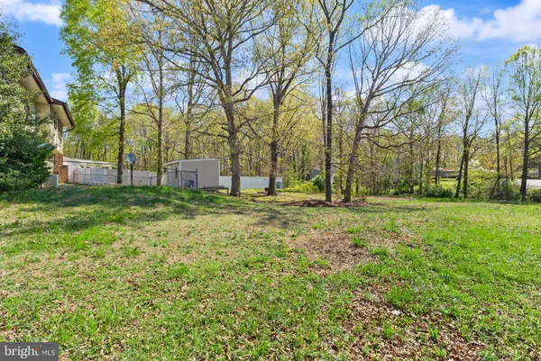 $420,000 | 3214 Waverly Drive, Fredericksburg, VA 22407