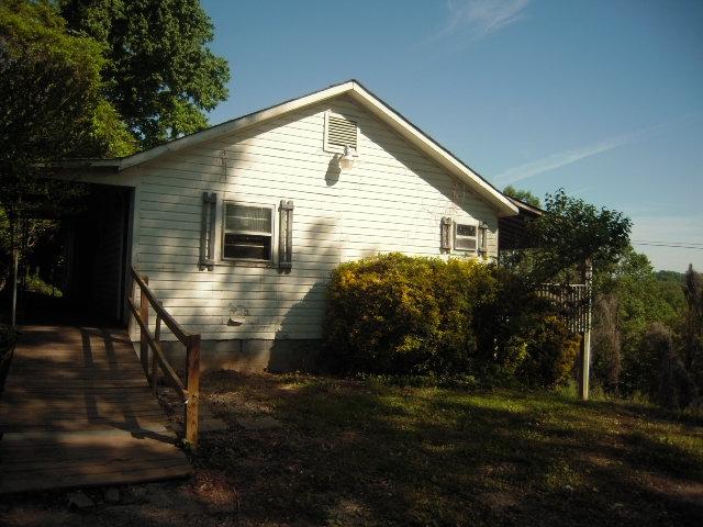 1854 Oak Grove Road Rocky Top, TN 37769 - Photo 2 of 10 DSCN2941