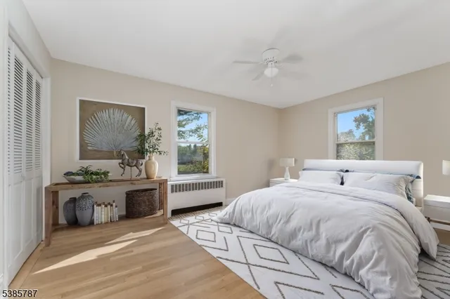 $500,000 | 4 Lingert Avenue, Clinton, NJ 08809