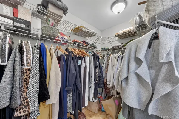 $699,000 | 15 Meadow Drive, Red Hook, NY 12571