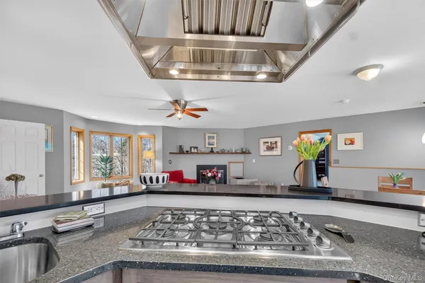 $699,000 | 15 Meadow Drive, Red Hook, NY 12571