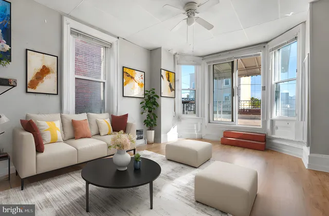 $1,275 | 711 Corinthian Avenue, Unit 2R, Philadelphia, PA 19130