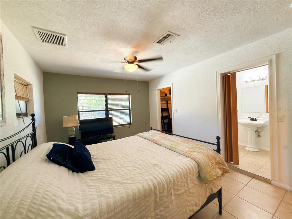 8818 Mathog Road Riverview, FL 33578 - Photo 37 of 55