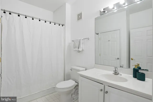 $324,000 | 12916 Fox Bow Drive, Unit 302, Upper Marlboro, MD 20774