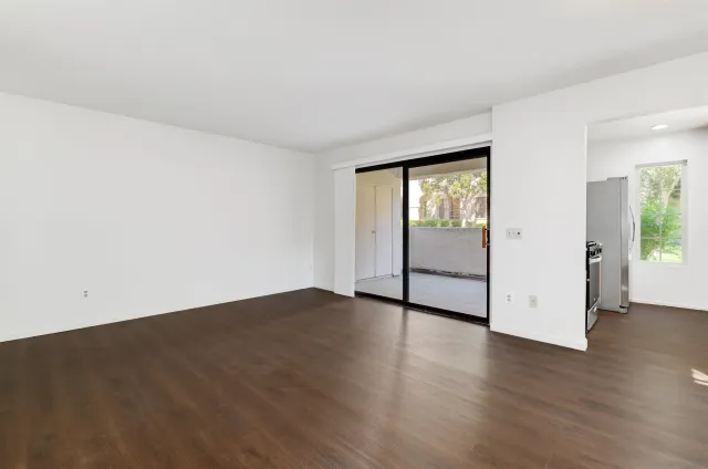 $594,500 | 13076 Wimberly Square, Unit 47, San Diego, CA 92128