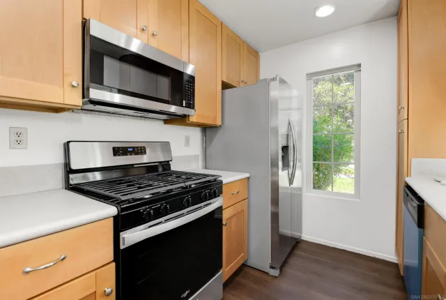 $594,500 | 13076 Wimberly Square, Unit 47, San Diego, CA 92128