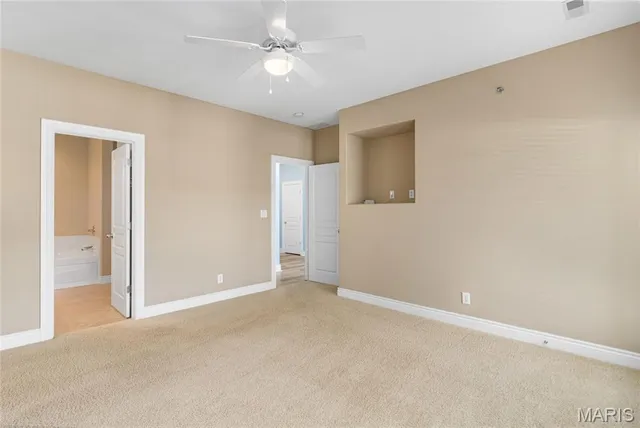 $499,000 | 20318 Timberlake Village Drive, Unit 831, Rocky Mount, MO 65072