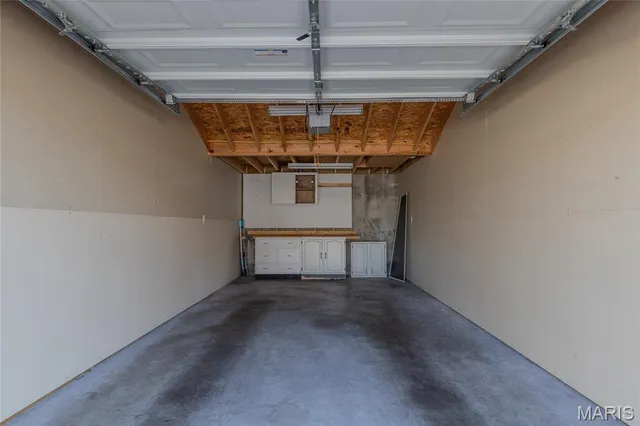 $499,000 | 20318 Timberlake Village Drive, Unit 831, Rocky Mount, MO 65072