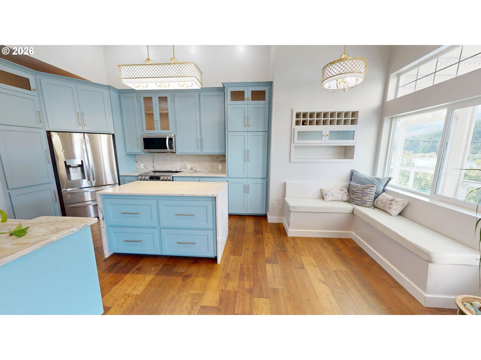 95950 North Bank Rogue River Road Gold Beach, OR 97444 - Photo 8 of 41 Kitchen