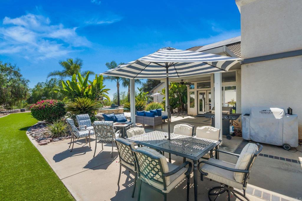 1887 Coronado View Alpine, CA 91901 - Photo 50 of 55 Speakers Outside!