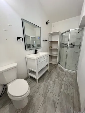 $780,000 | 166 Big Oak Drive, Adkins, TX 78101