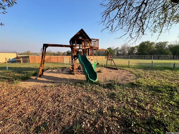 $780,000 | 166 Big Oak Drive, Adkins, TX 78101