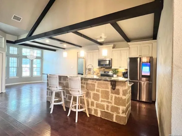 $780,000 | 166 Big Oak Drive, Adkins, TX 78101