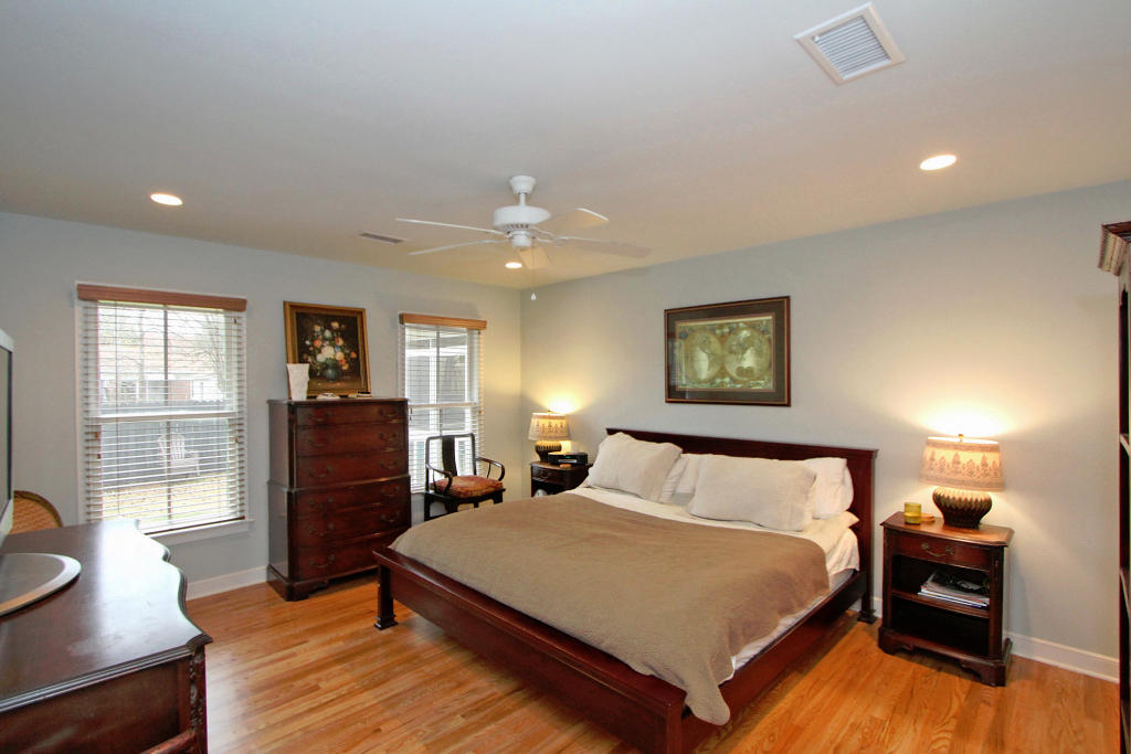 20 Charlestowne Road Charleston, SC 29407 - Photo 10 of 21 Master Bedroom