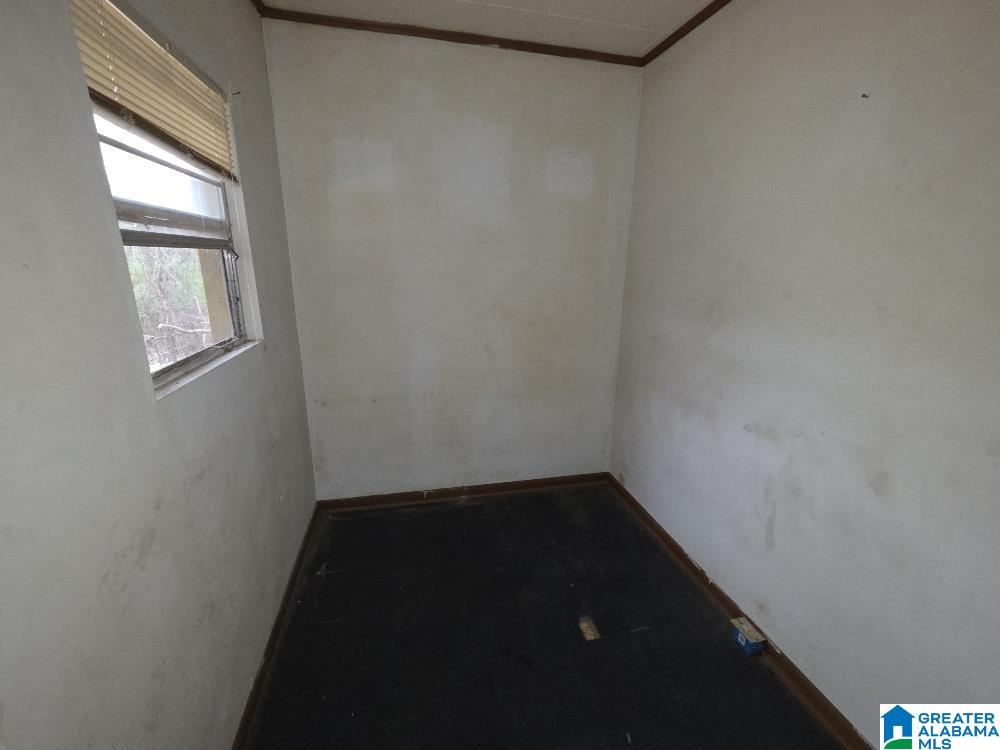 525 Crumly Chapel Road Birmingham, AL 35214 - Photo 4 of 14