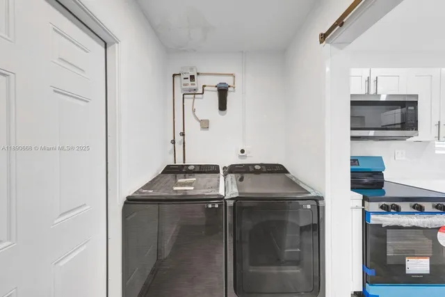 an empty room with an entryway