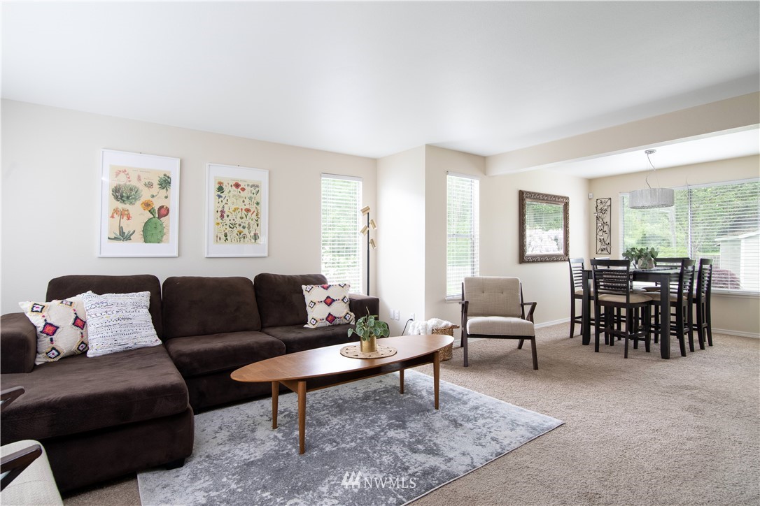 18012 158th Place Southeast Renton, WA 98058 - Photo 3 of 23 Gallery Image 3