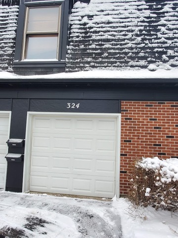 324 Inverrary Lane, Unit D Deerfield, IL 60015 - Photo 2 of 32