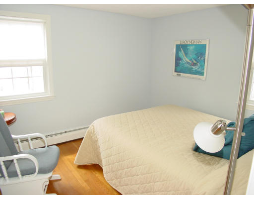 75 Arnold Road Norwood, MA 02062 - Photo 8 of 12 Gallery Image 8