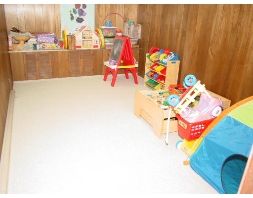 75 Arnold Road Norwood, MA 02062 - Photo 10 of 12 Gallery Image 10
