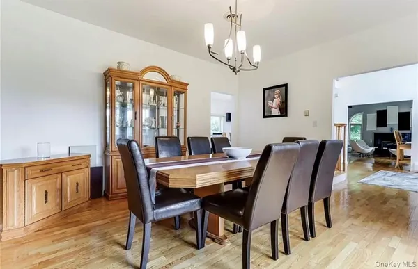 $925,000 | 4 Clancy Farms Court, Stony Point, NY 10980