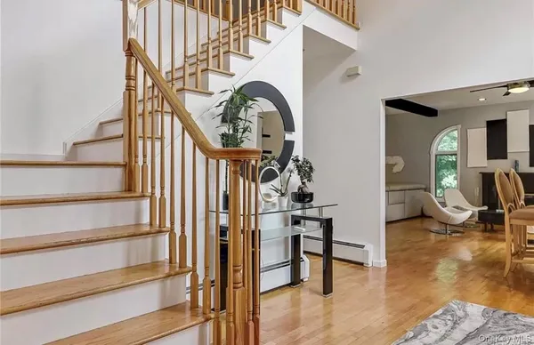 $925,000 | 4 Clancy Farms Court, Stony Point, NY 10980