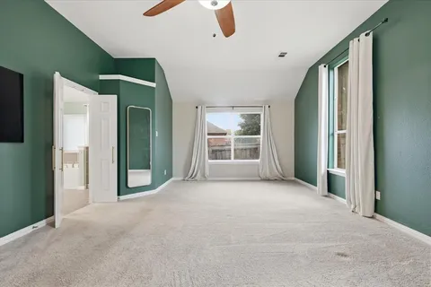 $380,000 | 520 Sandra Lane, Grand Prairie, TX 75052