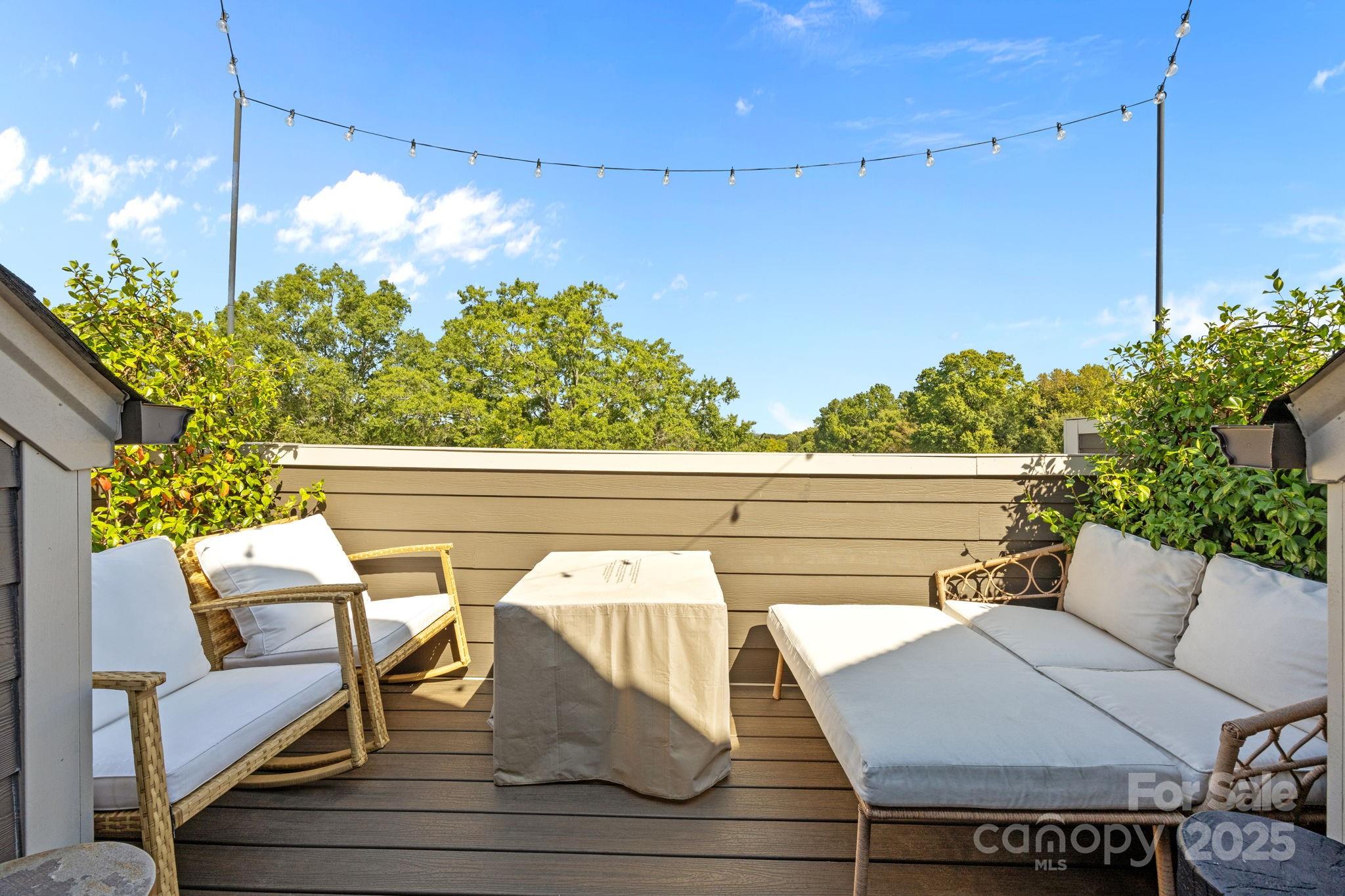544 Billingsley Road Charlotte, NC 28211 - Photo 21 of 24 a view of outdoor space with seating area