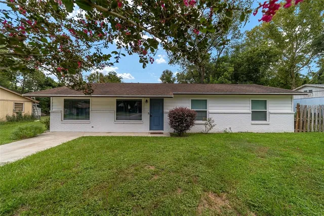 $212,900 | 14065 Southeast 51st Avenue, Summerfield, FL 34491