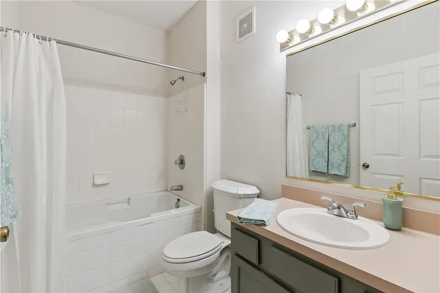 $375,000 | 1704 Frederica Road, Unit 237, St. Simons Island, GA 31522