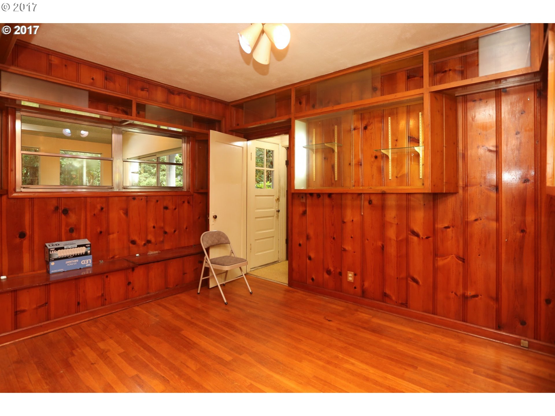 11325 Northwest Laidlaw Road Portland, OR 97229 - Photo 8 of 31 Gallery Image 8