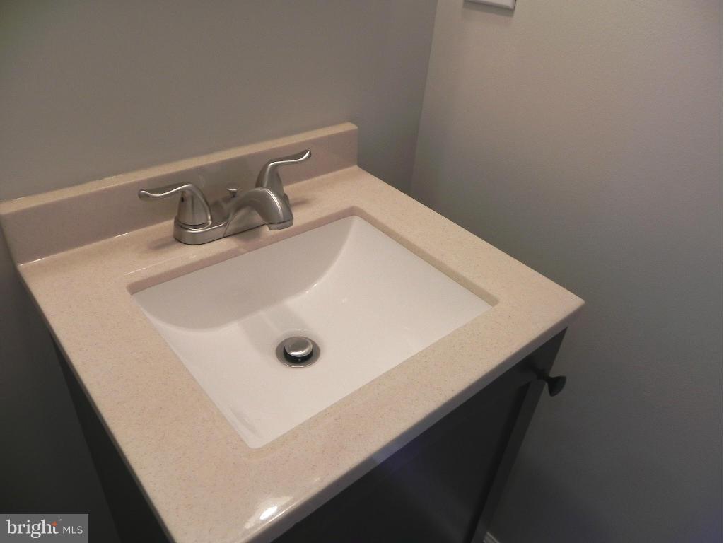 1315 Webster Street Baltimore, MD 21230 - Photo 16 of 29 Main Level Powder Room