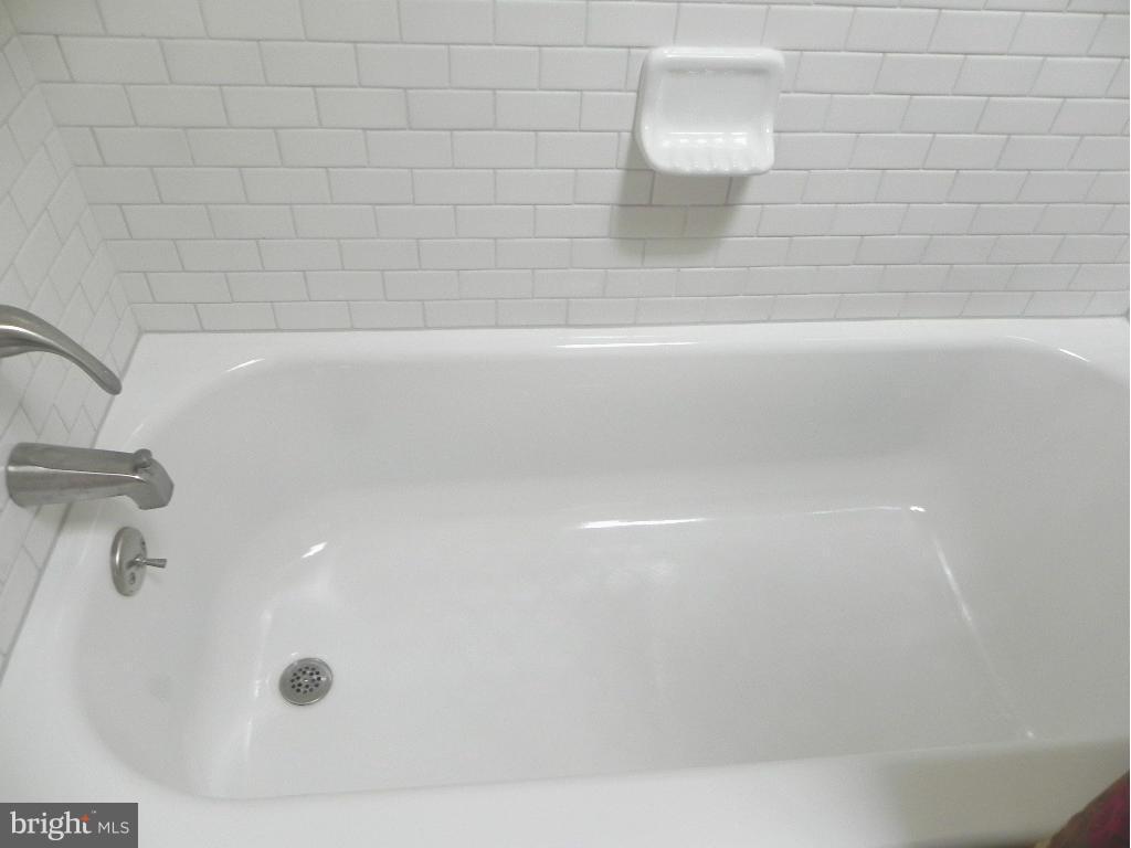 1315 Webster Street Baltimore, MD 21230 - Photo 23 of 29 Shower/Tub Combination