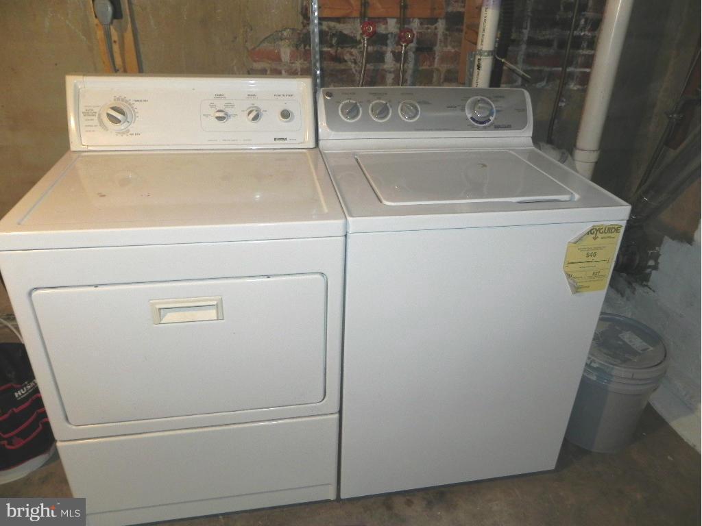 1315 Webster Street Baltimore, MD 21230 - Photo 29 of 29 Washer & Dryer Included