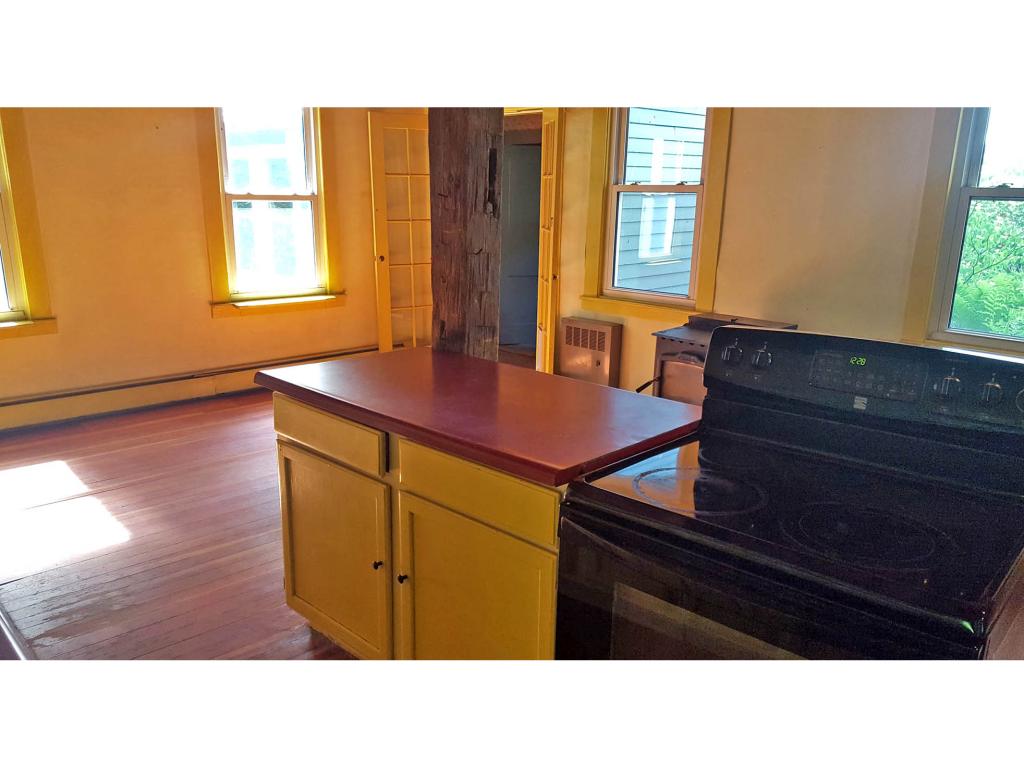 2766 Windham Hill Road Jamaica, VT 05359 - Photo 8 of 30 Gallery Image 8