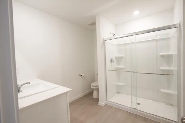 $1,749 | 1551 Sunset Ridge Drive, Conroe, TX 77303