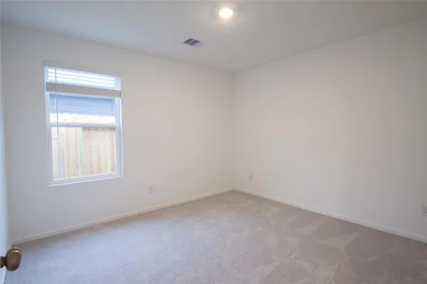 $1,749 | 1551 Sunset Ridge Drive, Conroe, TX 77303