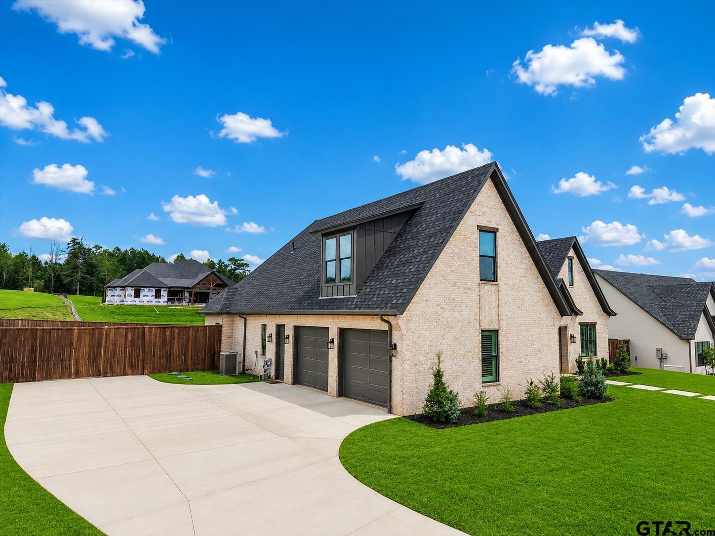 205 SHORTLEAF Lane Longview, TX 75605 - Photo 3 of 43