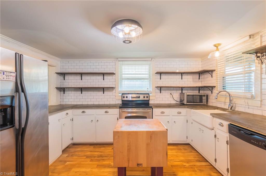 331 Lindsey Road Reidsville, NC 27320 - Photo 12 of 30 Gallery Image 12