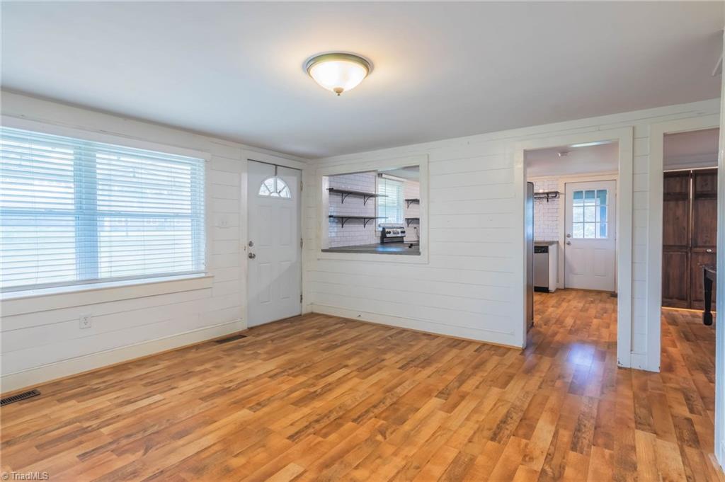 331 Lindsey Road Reidsville, NC 27320 - Photo 4 of 30 Gallery Image 4