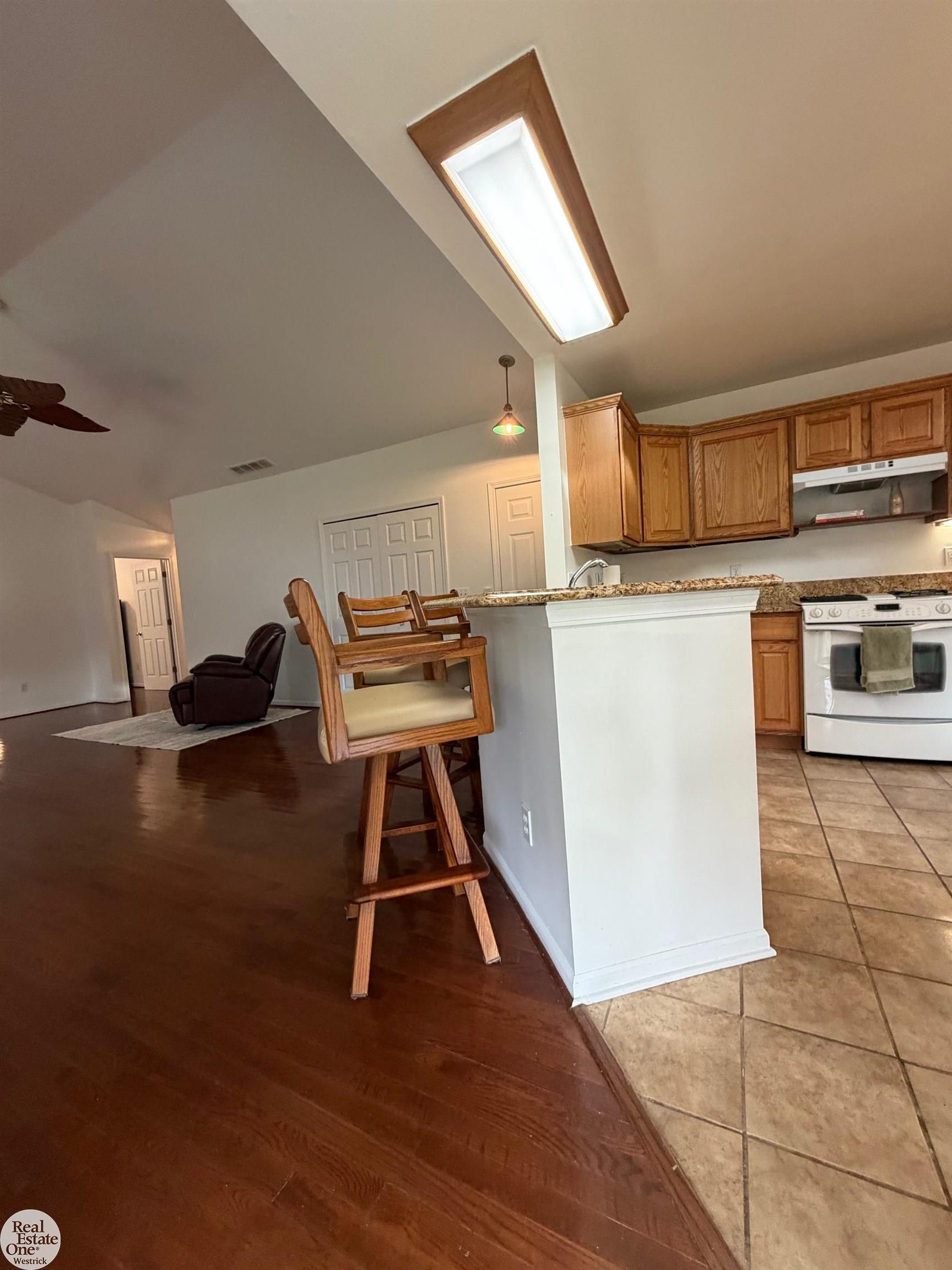 9560 Folkert Road Algonac, MI 48001 - Photo 3 of 45