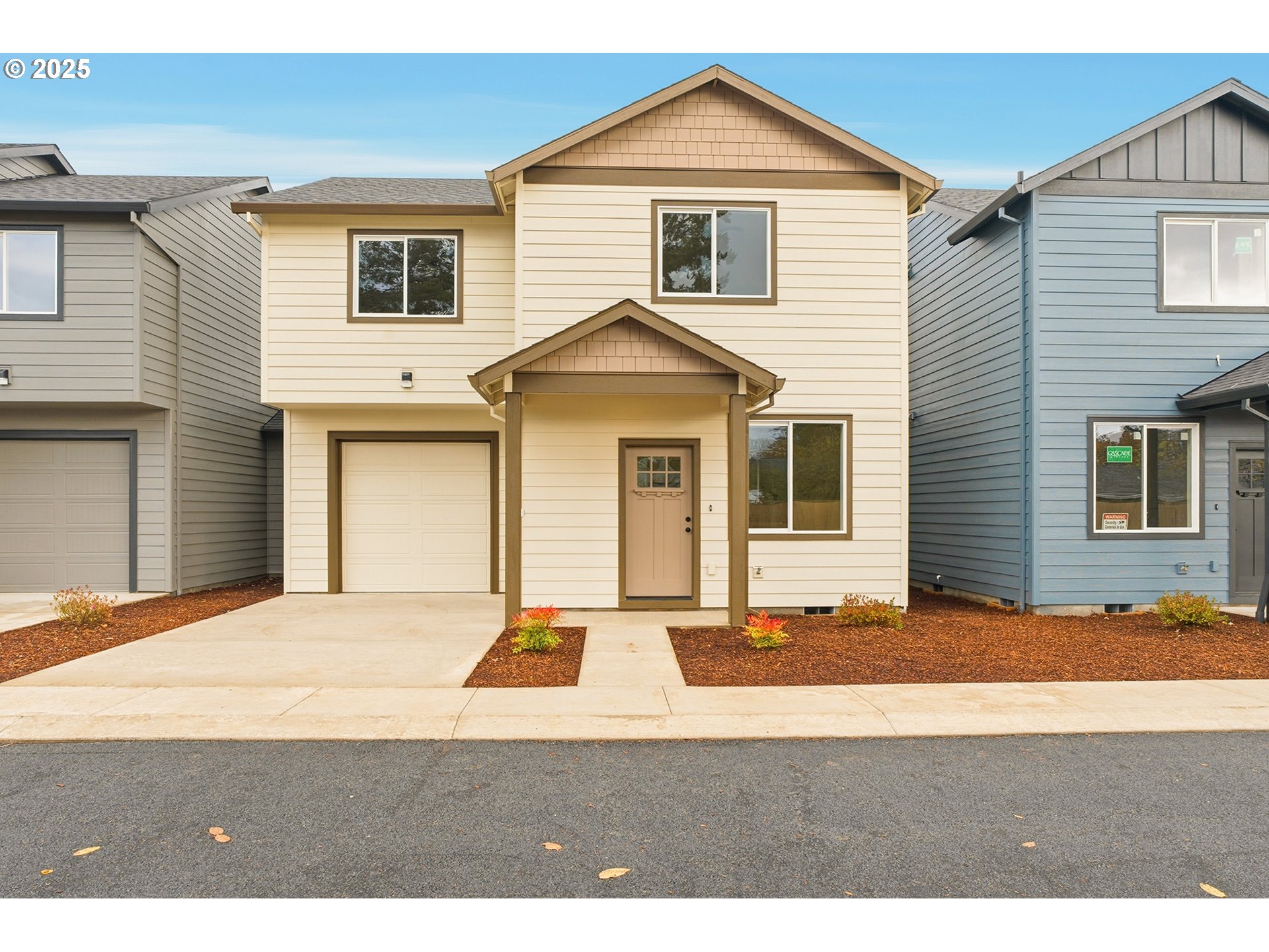 14720 Southeast Powell Boulevard Portland, OR 97236 - Photo 2 of 17