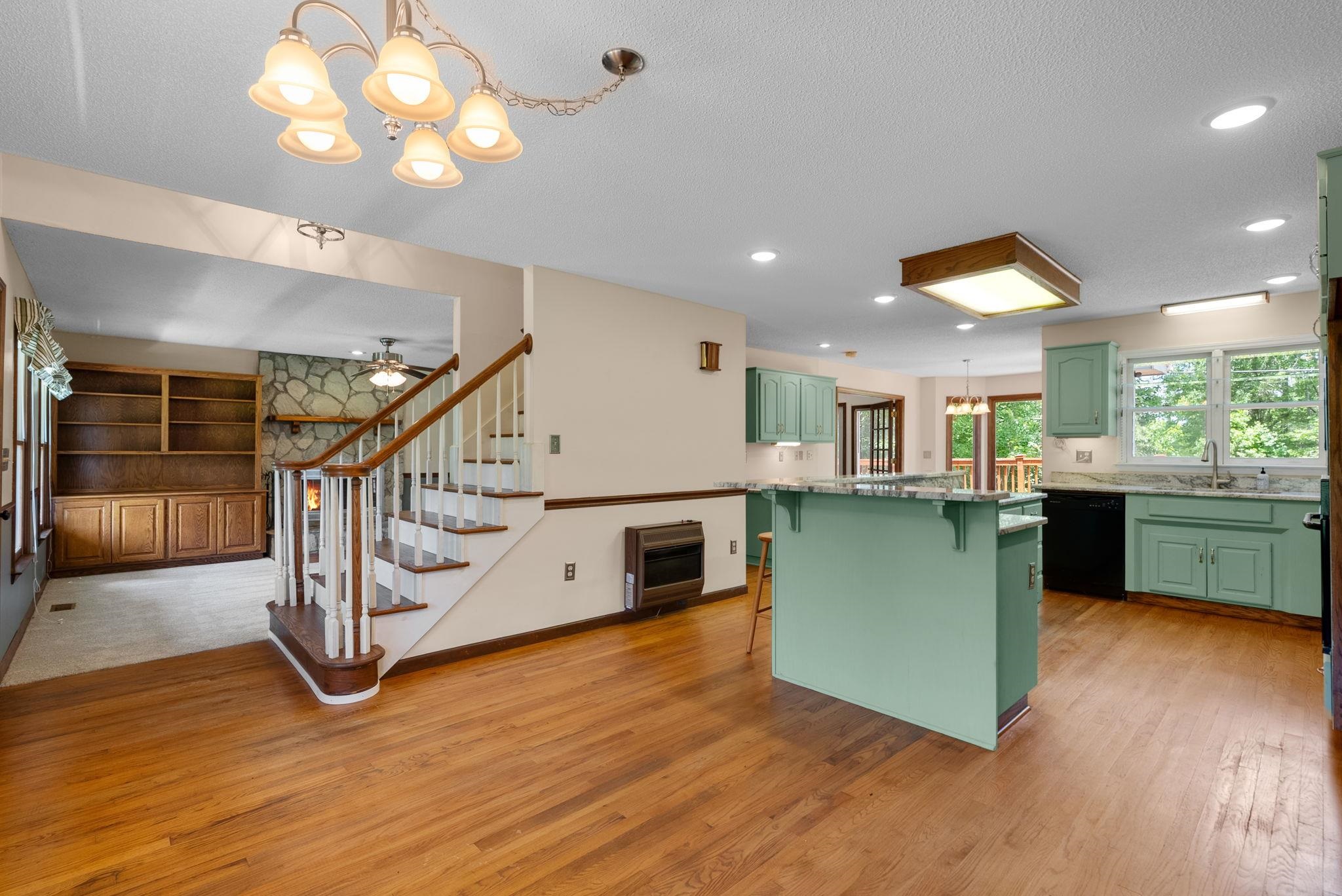 946 Canaan Road Roebuck, SC 29376 - Photo 8 of 50