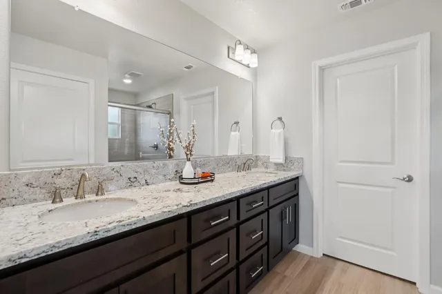 $619,900 | 9144 Hensley Way, Elk Grove, CA 95758