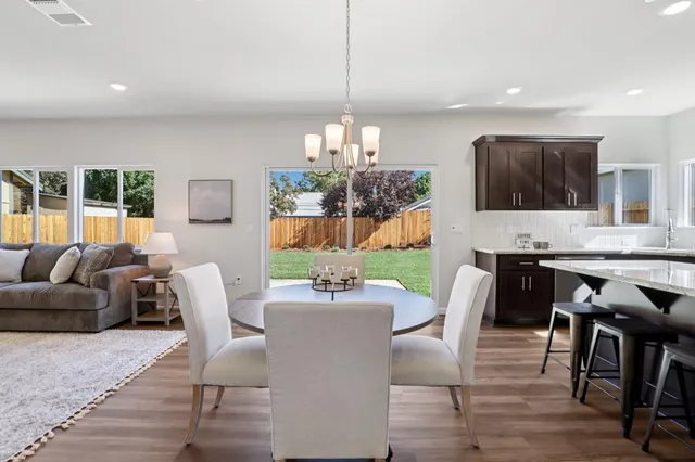 $619,900 | 9144 Hensley Way, Elk Grove, CA 95758